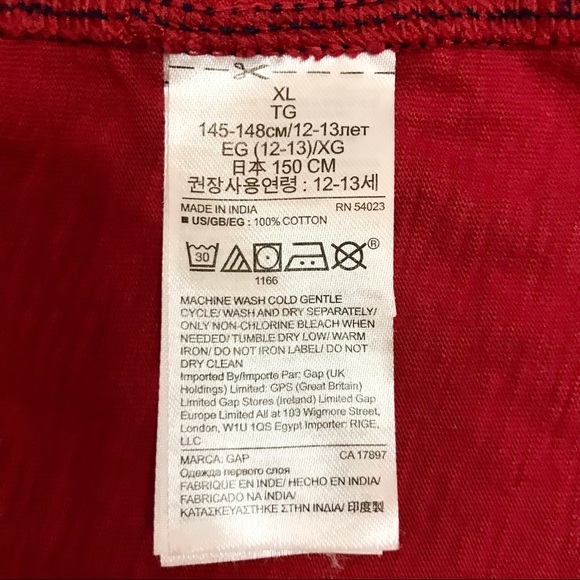 Gap Kids shirt, 100% cotton, red/navy blue/light gray, two buttons on chest - Picture 7 of 8